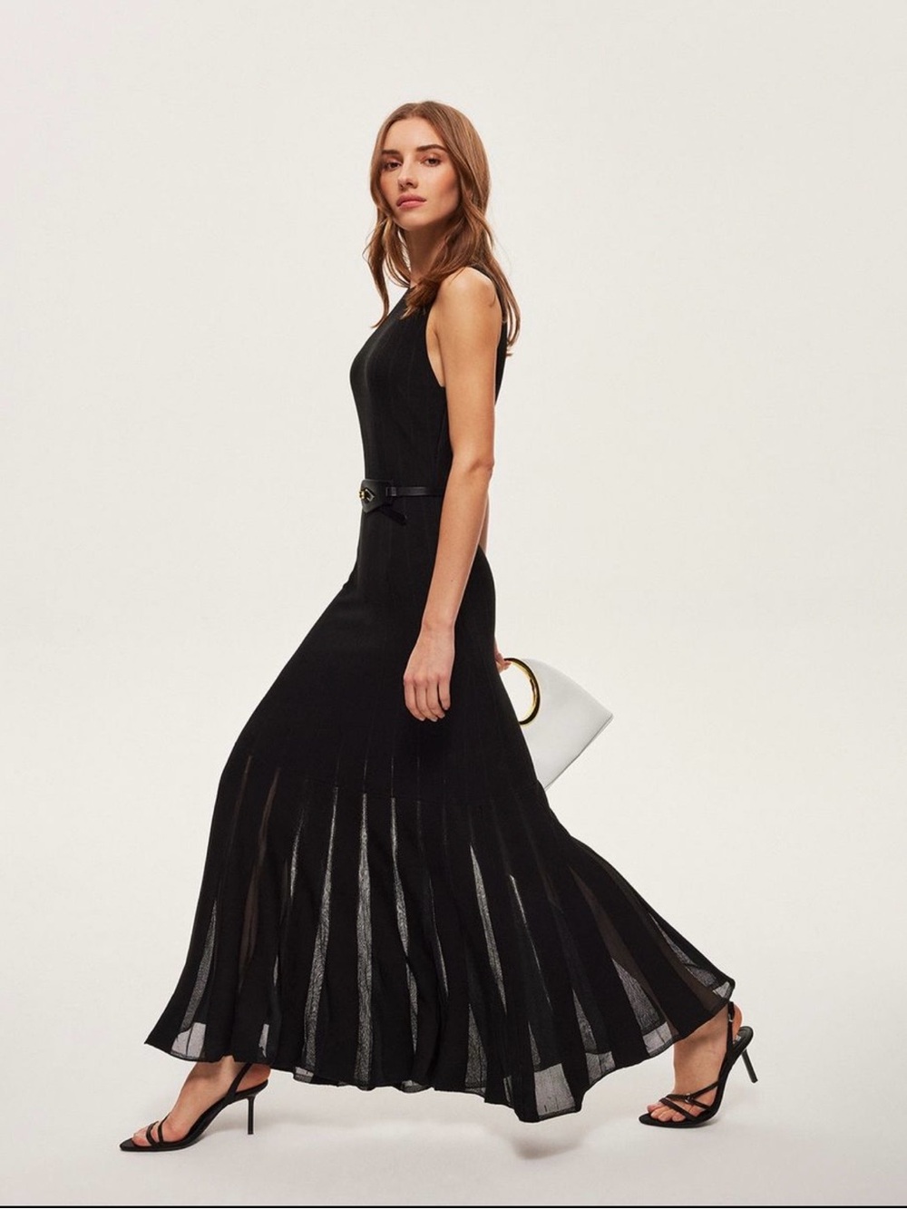 Commense Black Sleeveless Pleated Maxi Dress